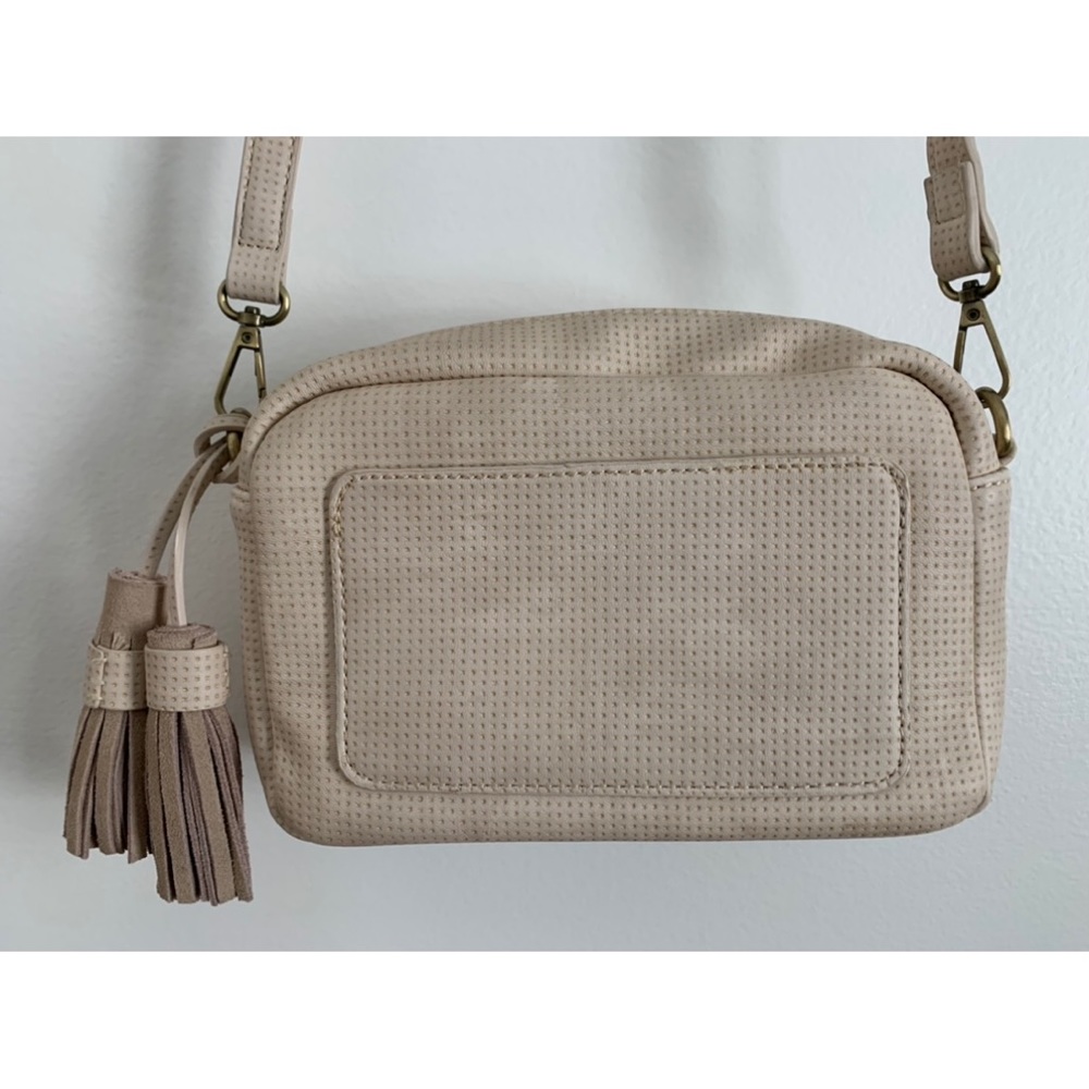 Leather cross body purse